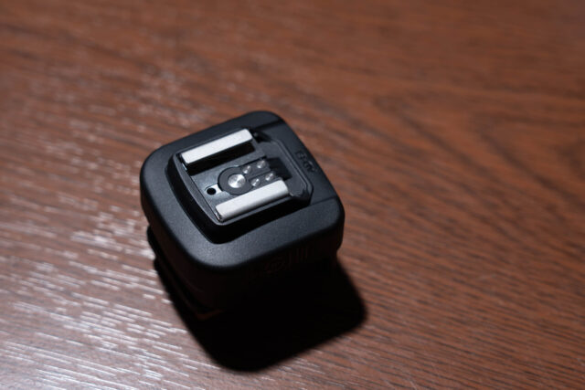 マルチアクセサリーシューアダプター AD-E1