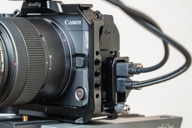 SmallRig HDMI & USB-C Cable Clamp for R50 V Cage 5534